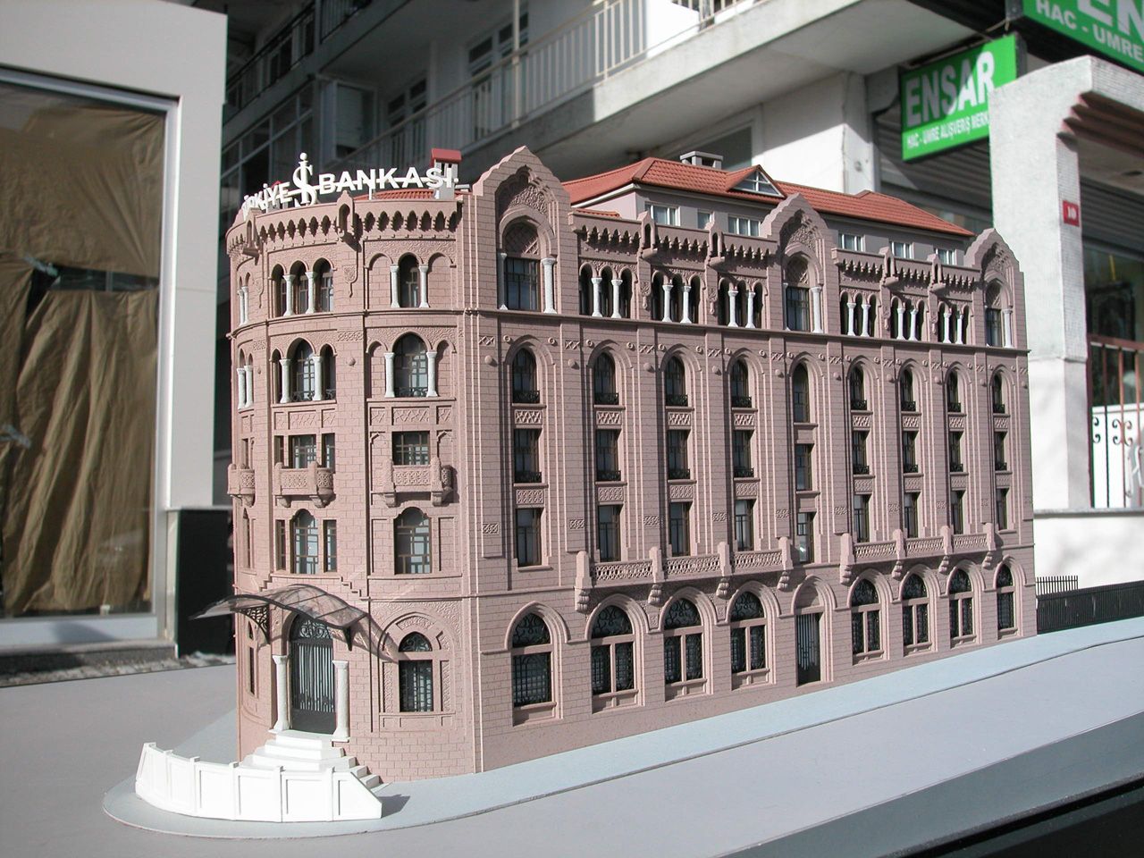İş Bankası Ulus Binası sergi maketi – 1/50 ölçek